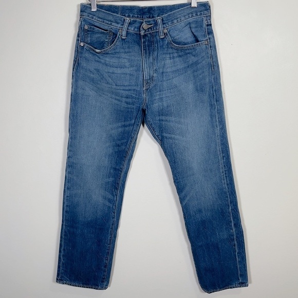 Levi's  Men's 505 Regular Fit Jeans - Picture 2 of 15